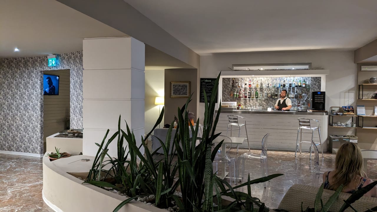 Lobby Hotel Baia Azzurra