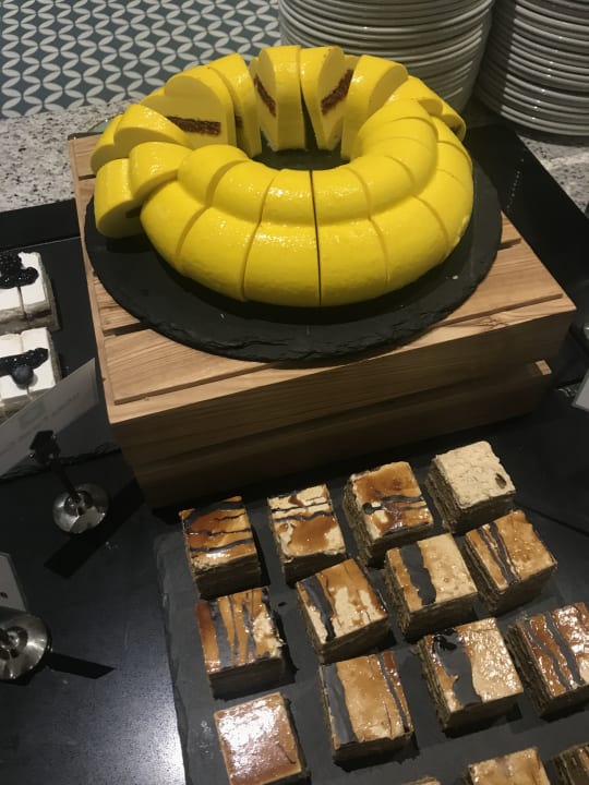 Gastro Wyndham Garden Ajman Corniche