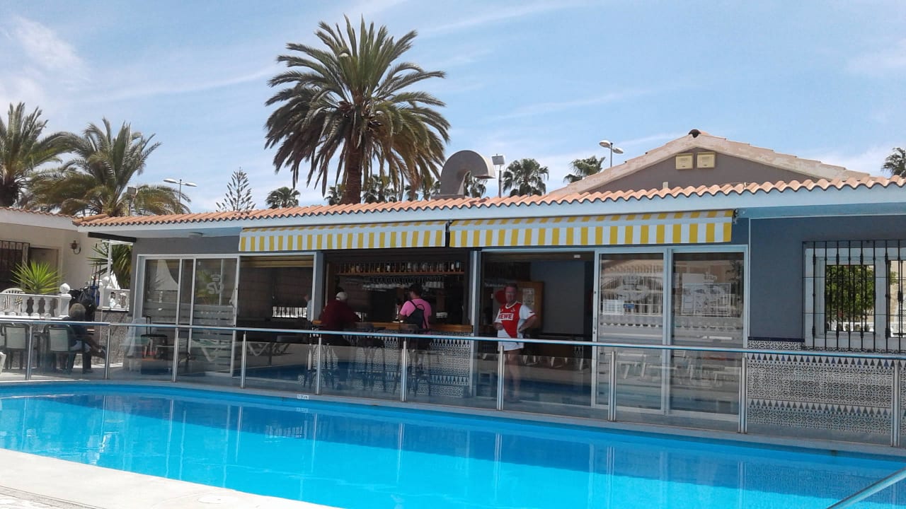 Pool San Valentin & Terraflor Park