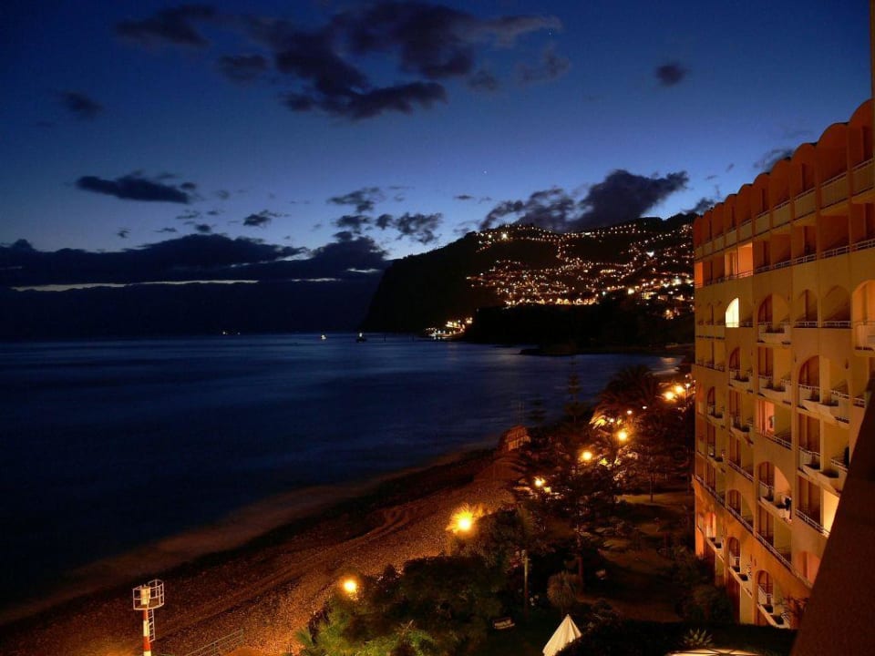 Blick zum Cabo Girao Pestana Ocean Bay All Inclusive