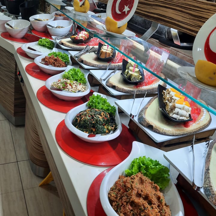 Gastro Port Side Resort Hotel
