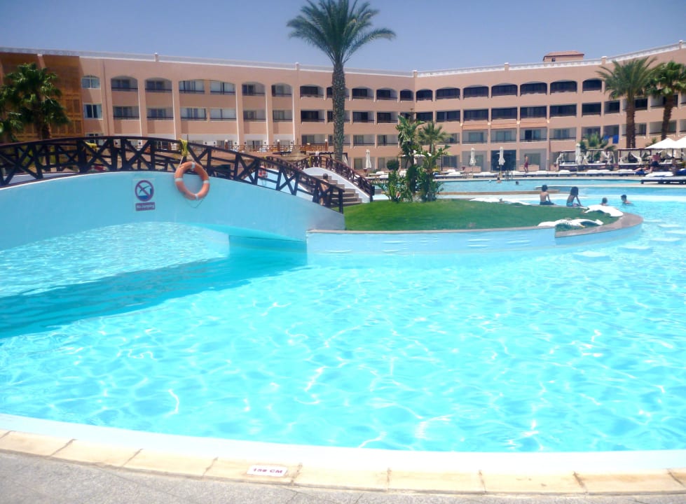 Einer der Pools Beach Albatros Resort