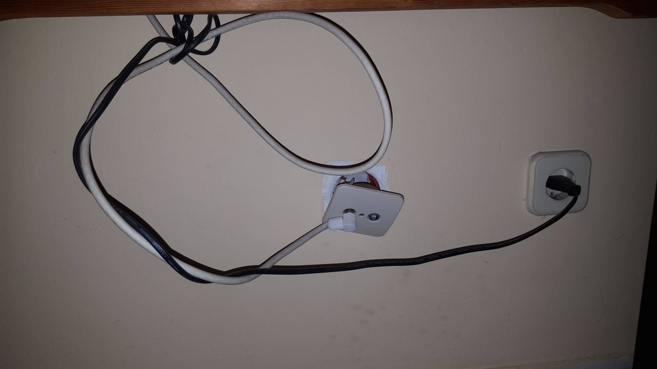 Antennendose Servatur Sun's Gardens Bungalows