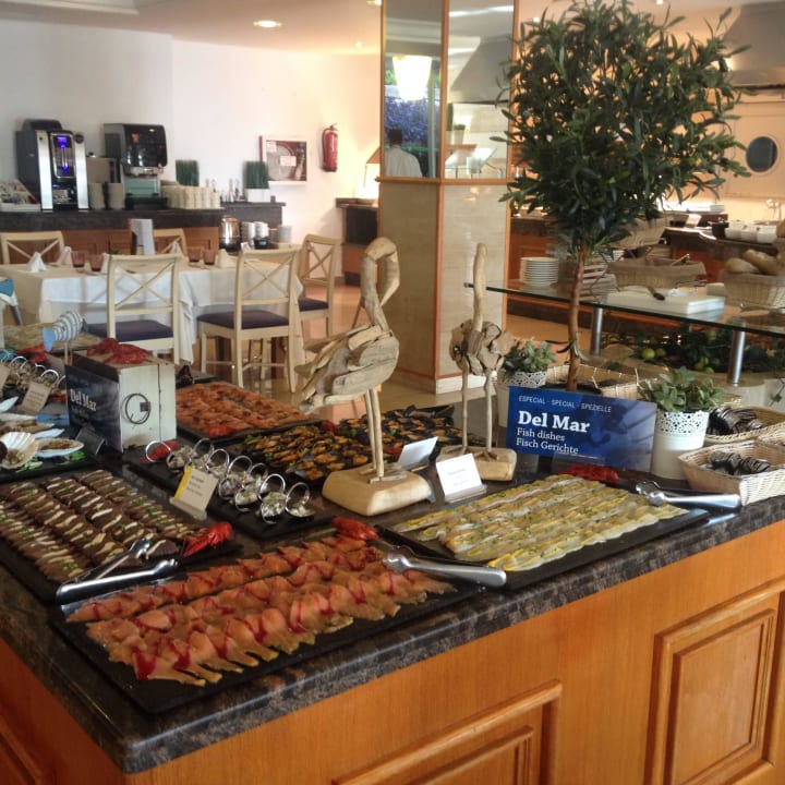 ...... Zafiro Palmanova