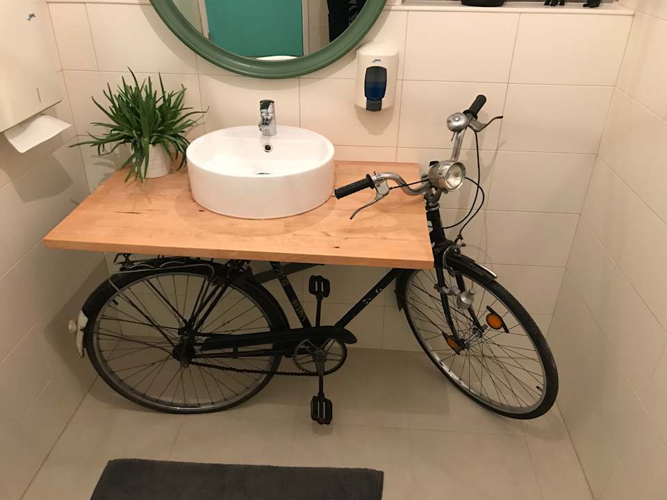 Sonstiges Byseacle Lisbon Bike & Surf Camp