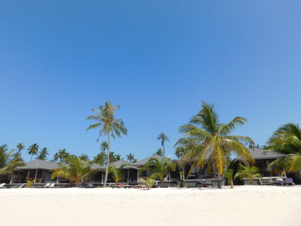 Strand Kuredu Island Resort & Spa