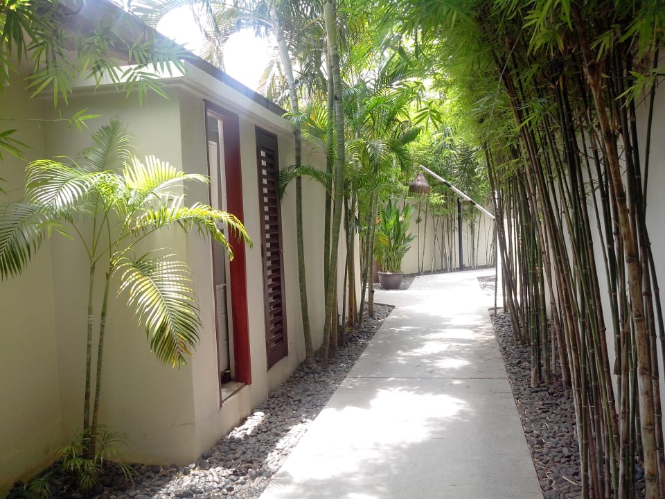 Gartenanlage Dewa Phuket Resort and Villas