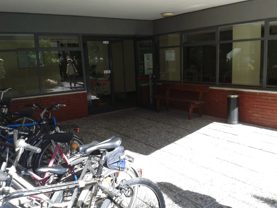 Eingangsbereich zum Nebenhaus Hotel Bellariva