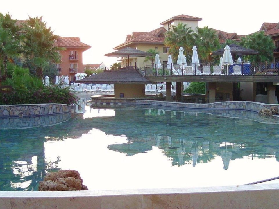 Poolbar Club Grand Aqua
