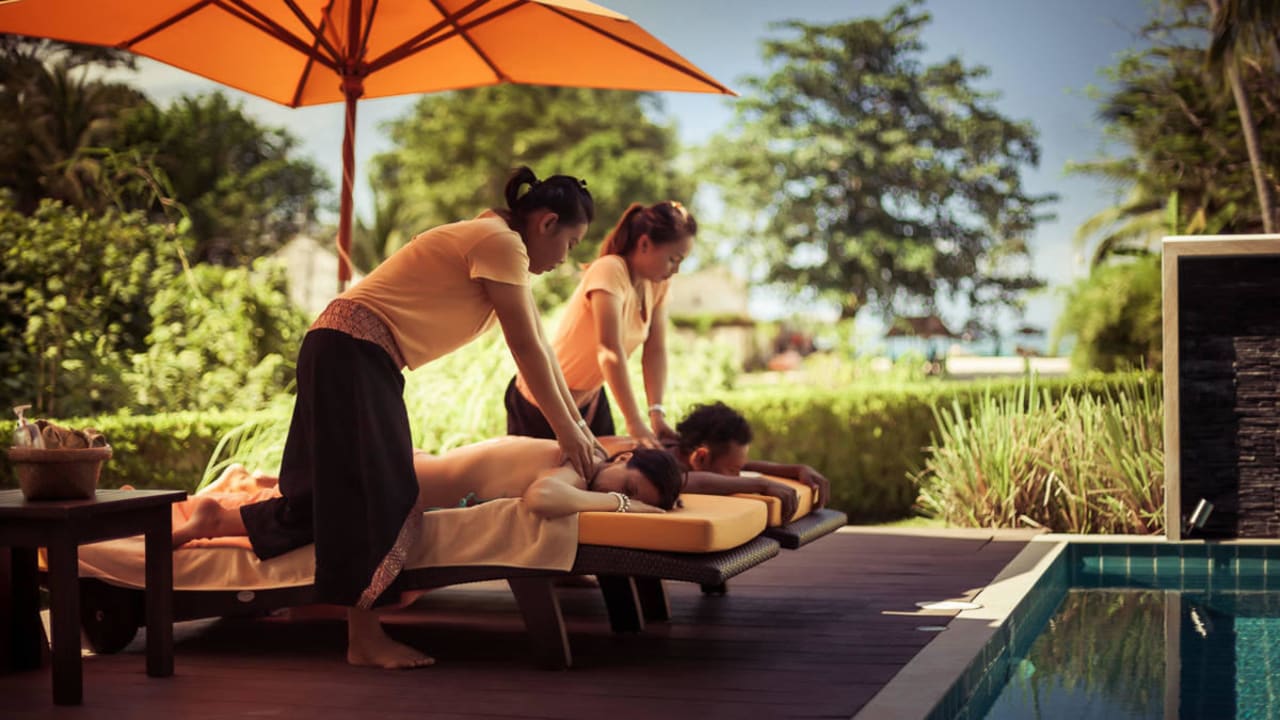 Khwan Beach resort, in villa massage Khwan Beach Resort