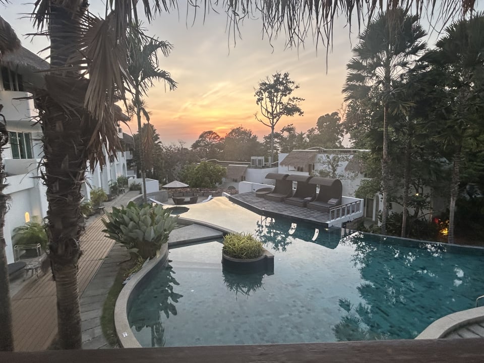 Pool Eden Beach Resort & Spa, A Lopesan Collection Hotel