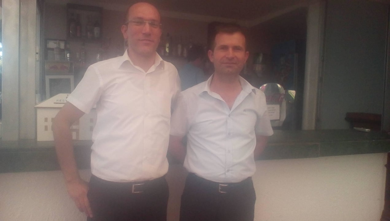 Serviceteam Side Bay Hotel