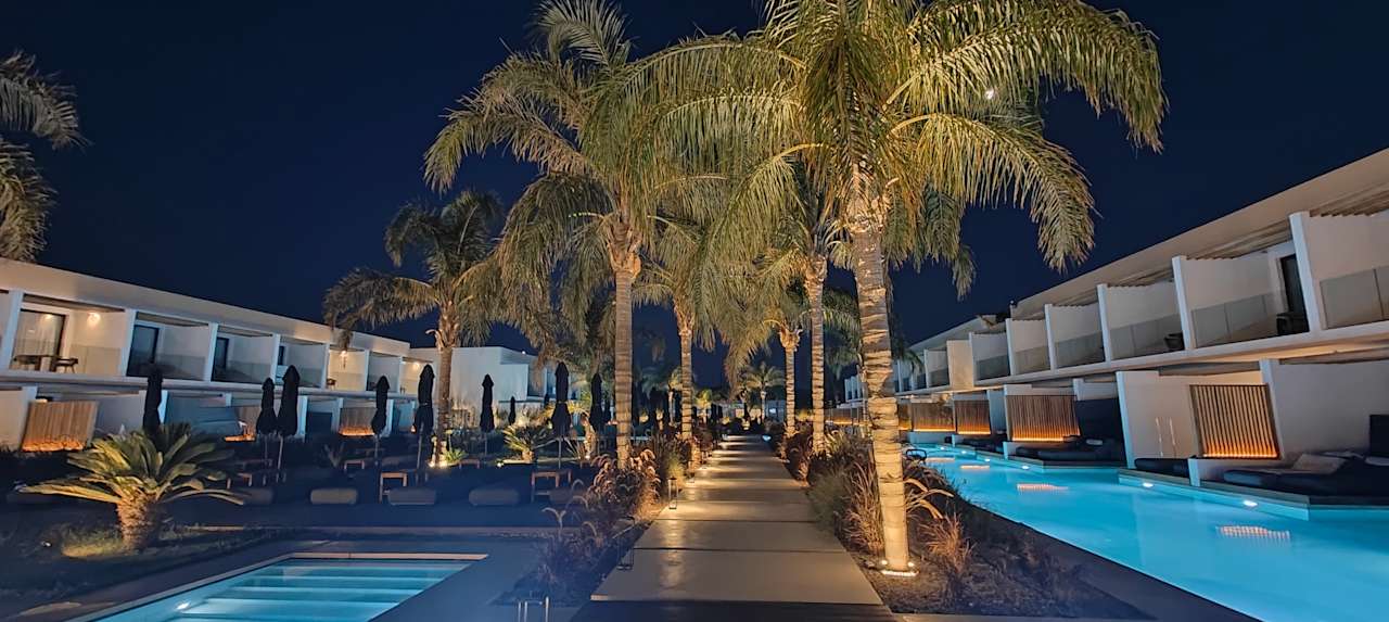 Außenansicht Hotel D'Andrea Lagoon All Suites