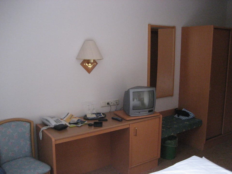 Zimmer mit Fernseher Hotel Erbprinzenpalais