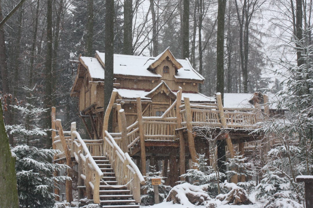 Außenansicht Natur-Resort Tripsdrill