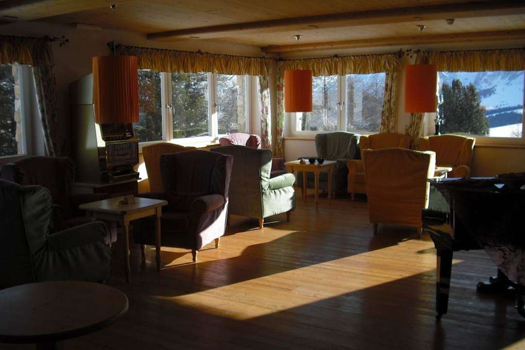 Auch hinter der Bar ist's schön  Hotel Paradiso