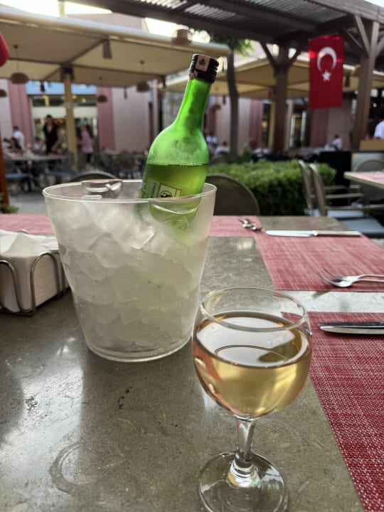 Gastro Blue Waters Club