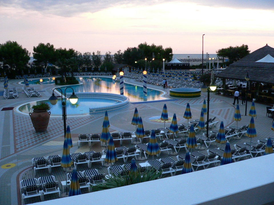 Abendstimmung Aparthotel Holiday