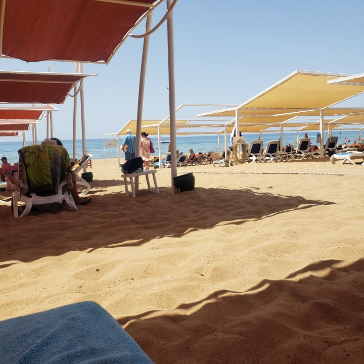 Strand Alba Queen Hotel