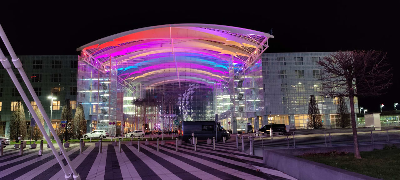 Außenansicht Hilton Munich Airport