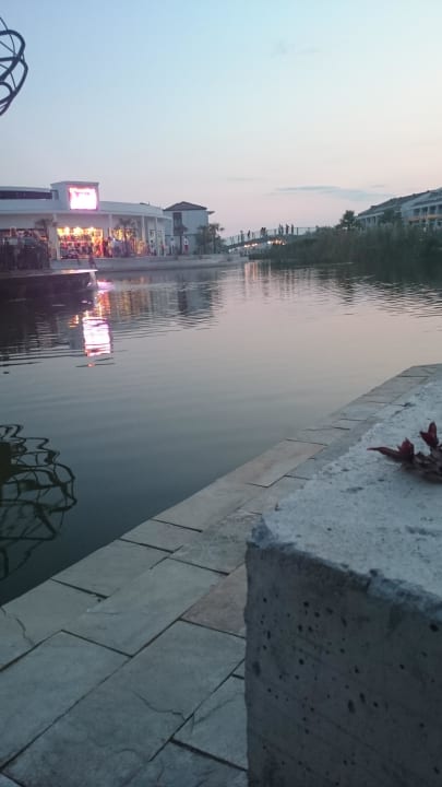 Lagune Jiva Beach Resort