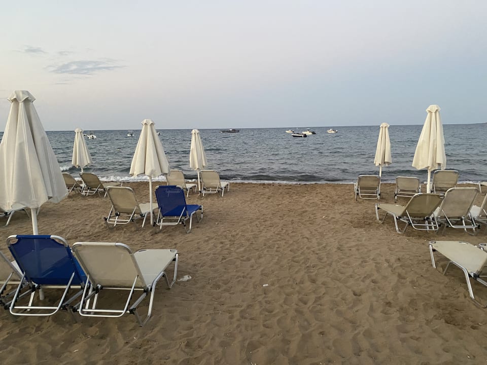 Strand Sandy Beach Resort