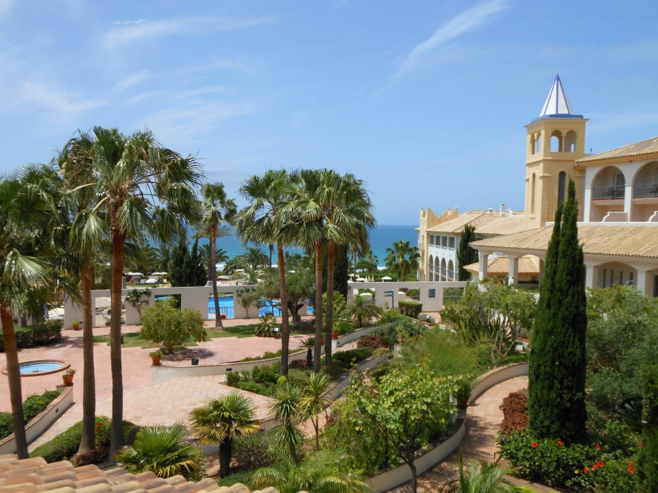 Garten Innenhof zum Pool Fuerte Conil-Resort