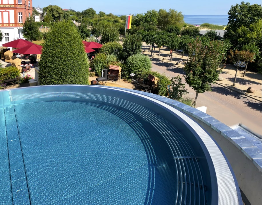 Pool Das Ahlbeck Hotel & SPA