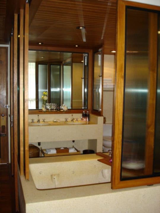 Bad Anantara Hua Hin Resort