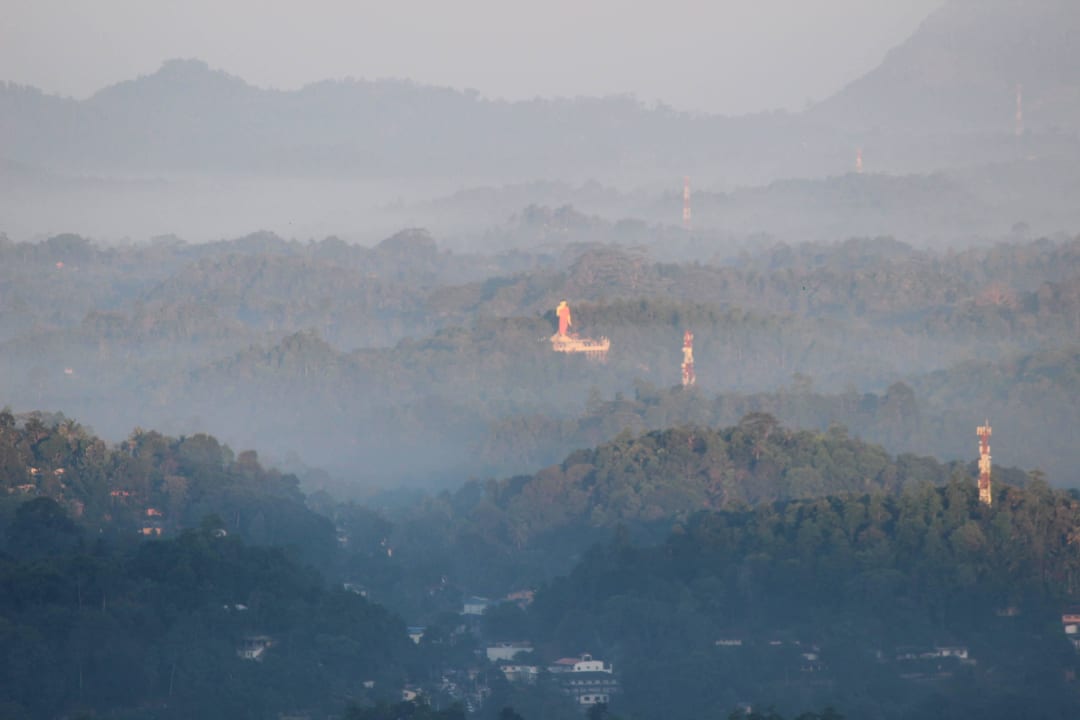 Blick aus dem Fenster am Morgen Hotel Amaya Hills