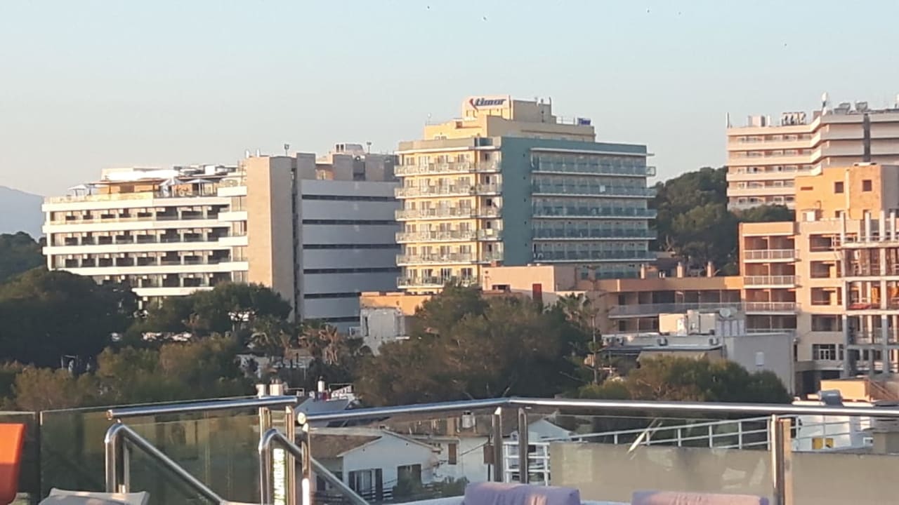 Außenansicht Hotel Timor