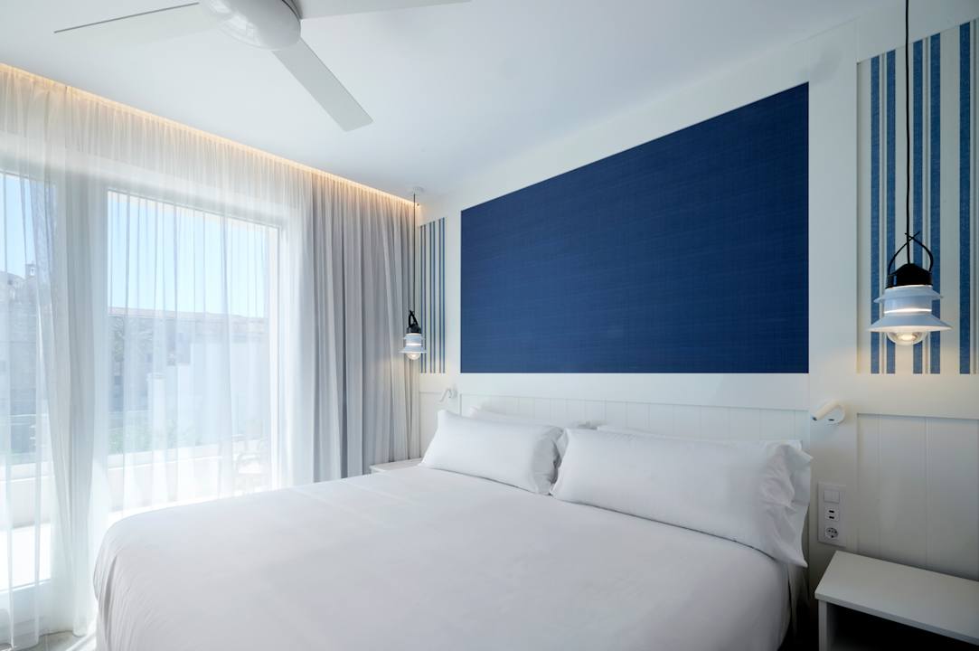 Zimmer Hotel Catalonia Mirador des Port