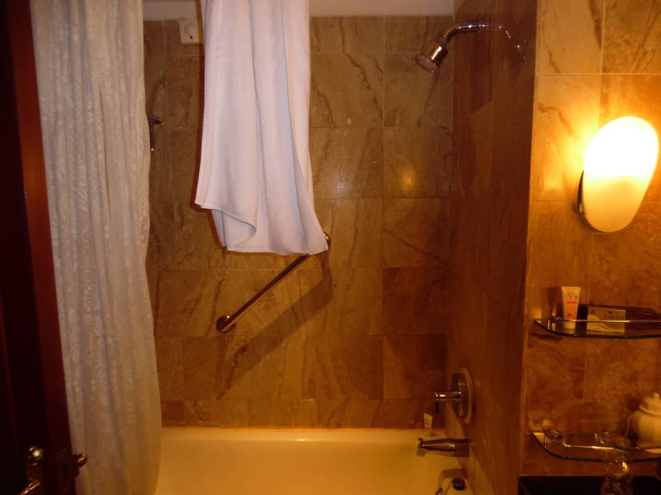 Zimmer 722 - Badewanne Hotel Sheraton New Delhi