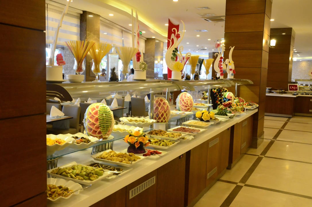 Main Restaurant Ramada Resort by Wyndham Side