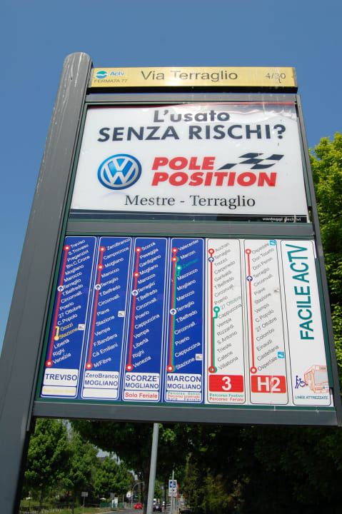 Bushaltestelle am Hotel voco Venice Mestre - The Quid