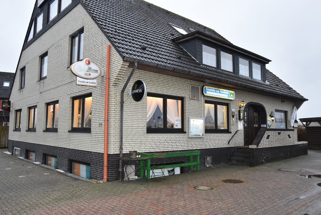 Außenansicht Hotel Teestube am Seedeich