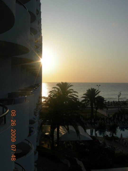 Sonnenaufgang vom Hotelbalkon Hipotels Hipocampo Playa