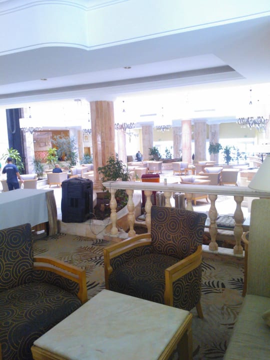 Von unten Marhaba Royal Salem