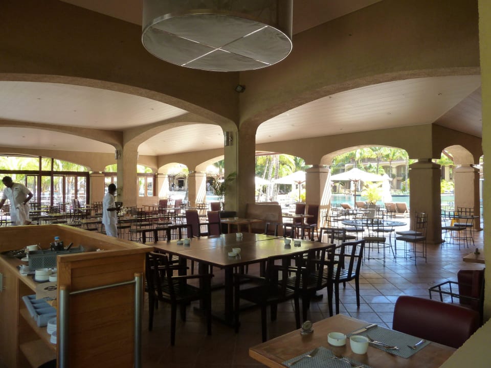 Hier kann geraucht werden beim essen Mauricia Beachcomber Resort & Spa