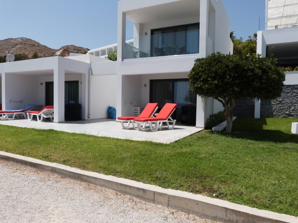 Zimmer Dimitra Beach Hotel & Suites