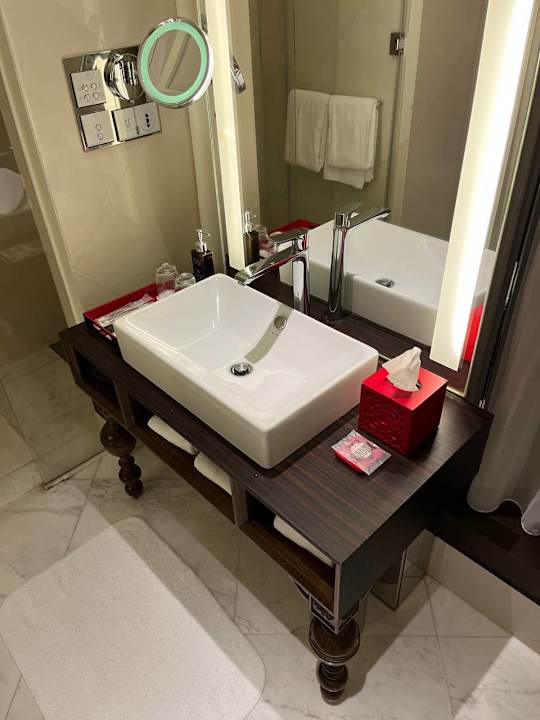 Zimmer Hotel Mira Moon