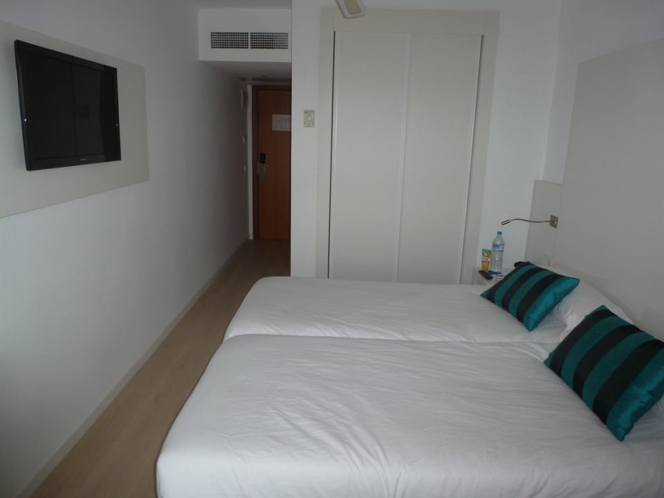Hell/modern BG Hotel Caballero