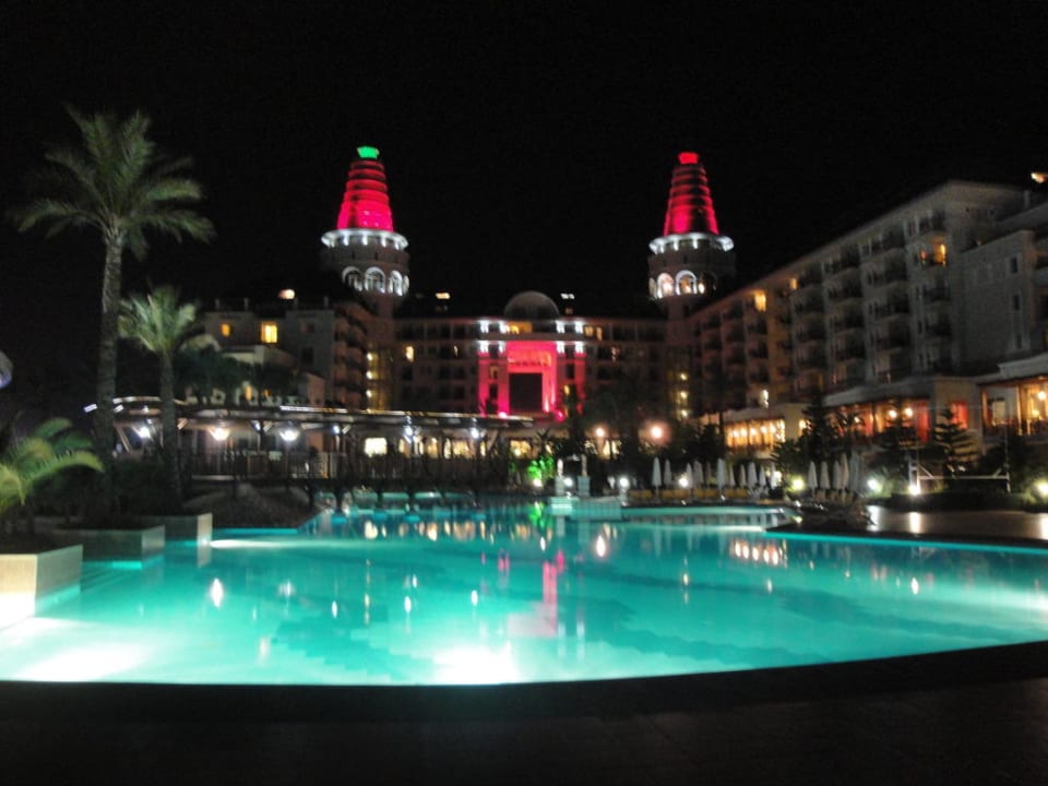 Nachtansicht  Hotel Delphin Diva