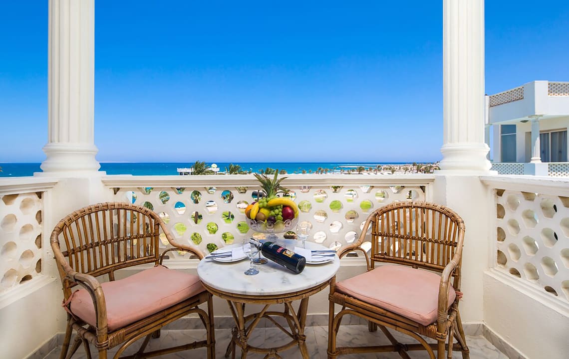 Zimmer White Valley Palace