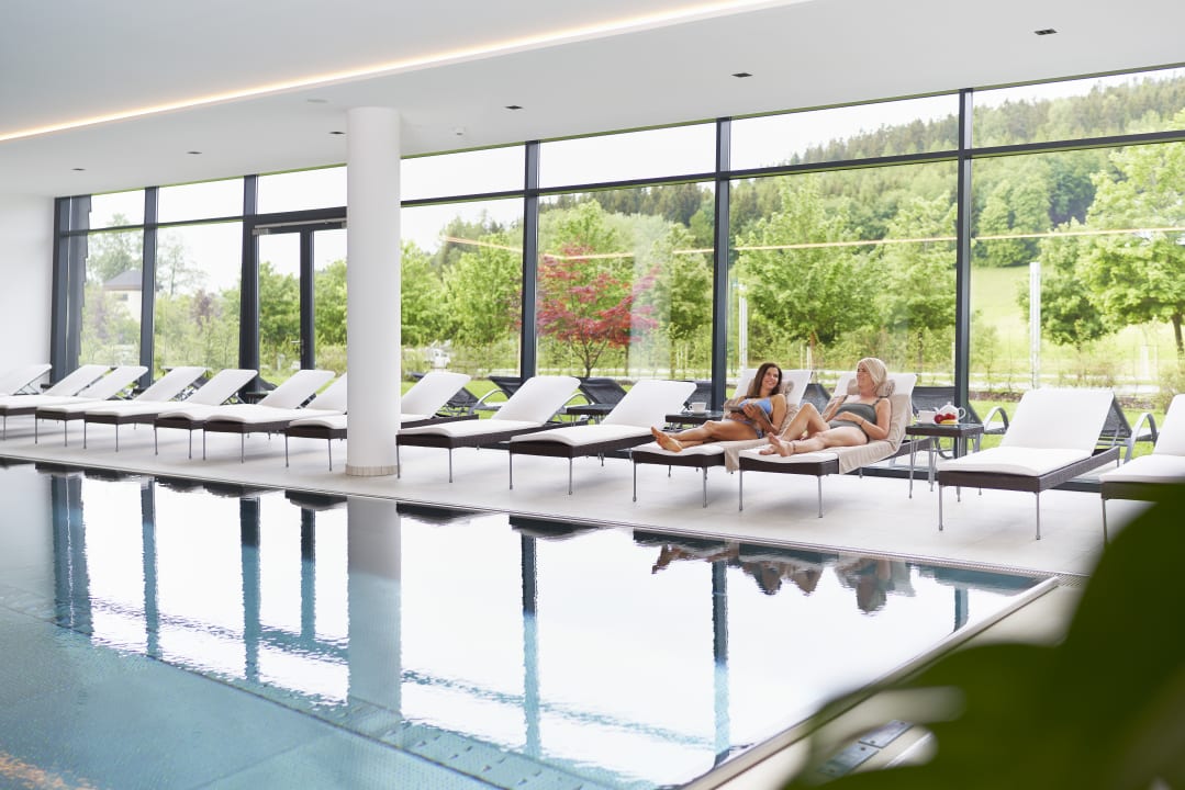 Pool Spa Hotel Bründl