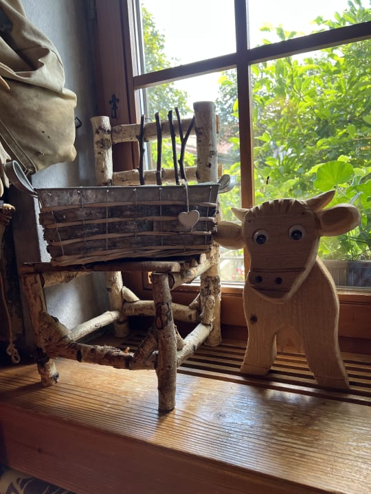 Außenansicht Ferienwohnung & Gästezimmer Wirtshaus Zum lustigen Hirsch