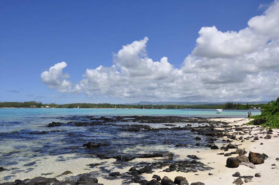 Ausblick am Strand Le Peninsula Bay Beach Resort & Spa