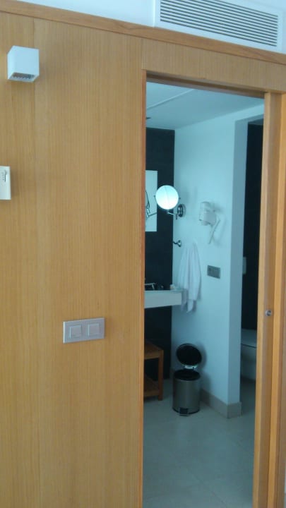 Blick zum Bad R2 Bahía Playa Design Hotel & Spa - Adults Only