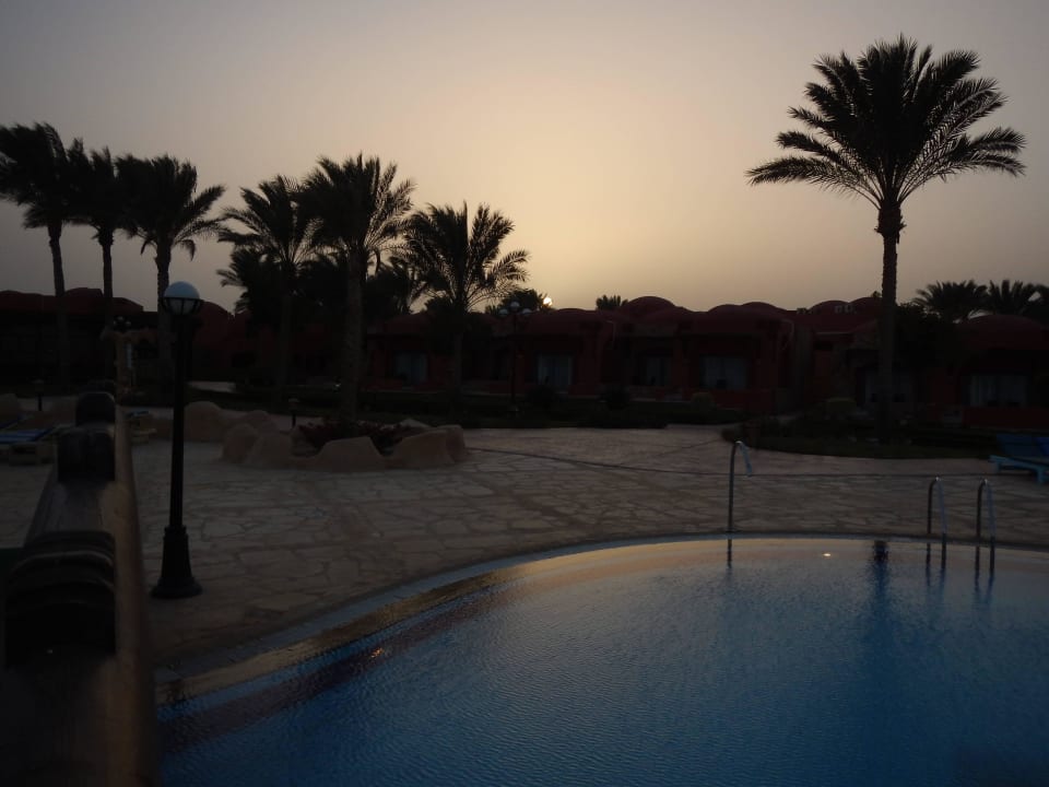 Avond schemering Swisstouch Oriental Resort Marsa Alam