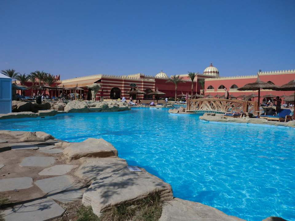 Großer Pool Pickalbatros Alf Leila Wa Leila Resort - Neverland Hurghada